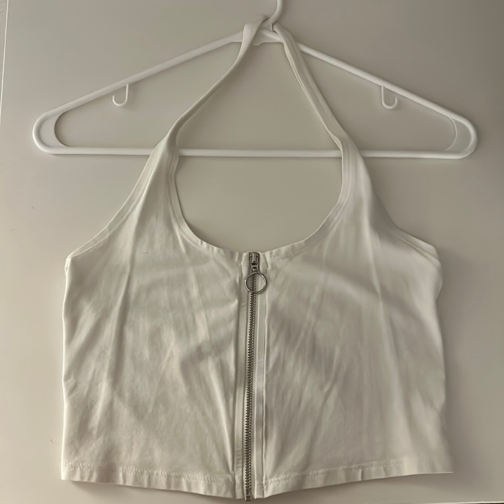 White, cropped, halter neck tank